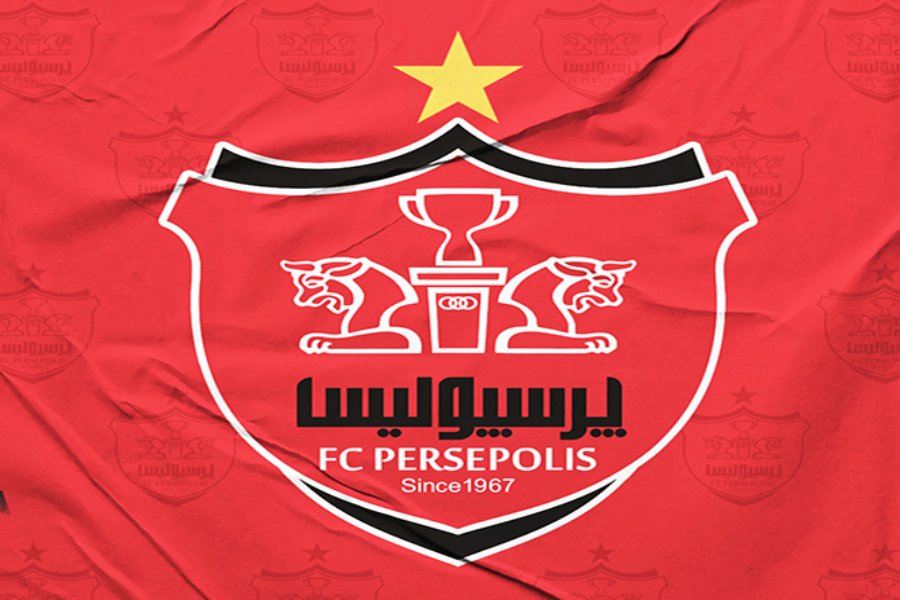 هوادار خردسال پرسپولیس: مصدومیت بازیکنان به خاطر وضعیت زمین ورزشگاه آزادی است