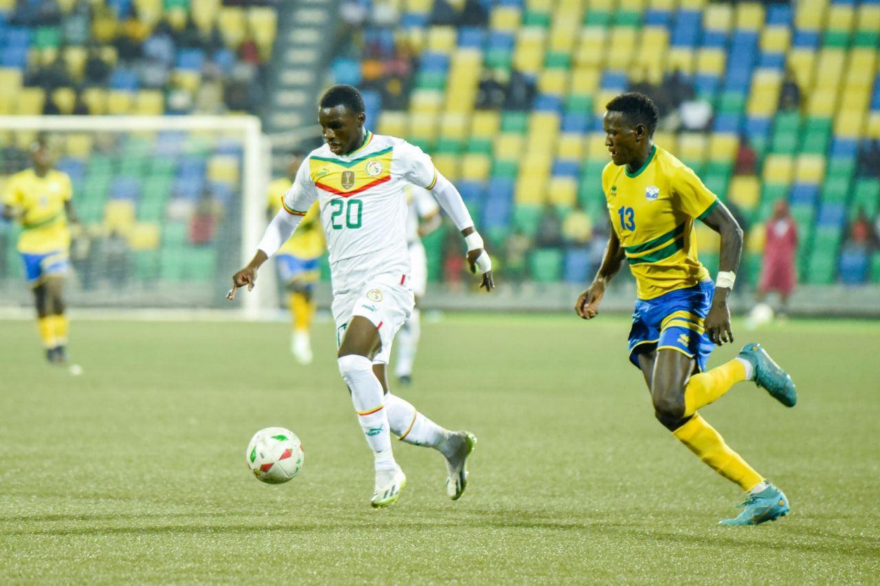 آمارا دیوف در اولین بازی برای تیم ملی سنگال